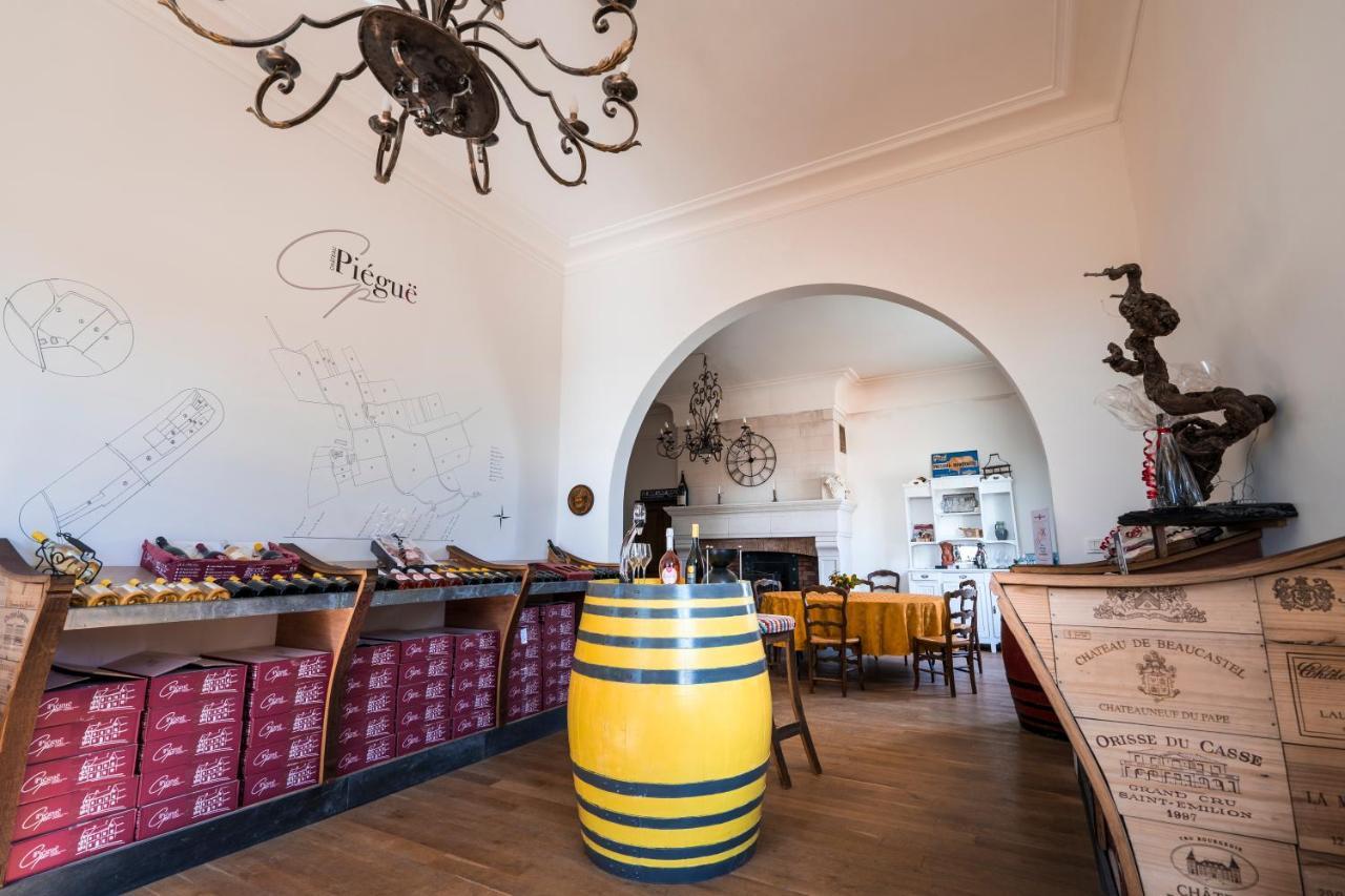 Vignoble Chateau Piegue - Winery Rochefort-sur-Loire 외부 사진