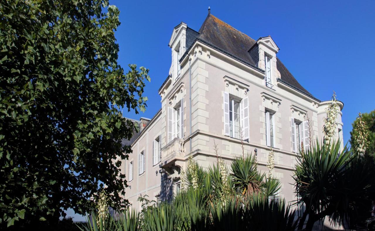 Vignoble Chateau Piegue - Winery Rochefort-sur-Loire 외부 사진